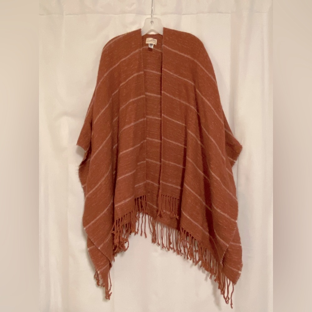 Universal Threads poncho wrap